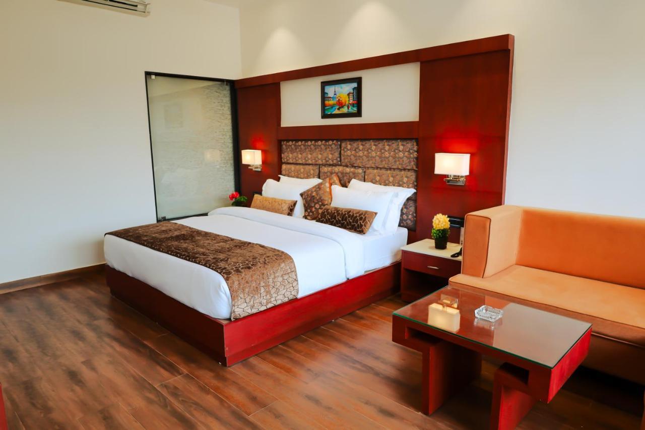Oralia Resort Ashvem Beach 외부 사진