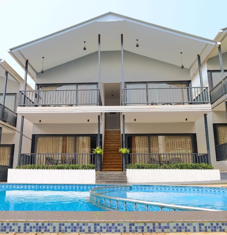 Oralia Resort Ashvem Beach 외부 사진